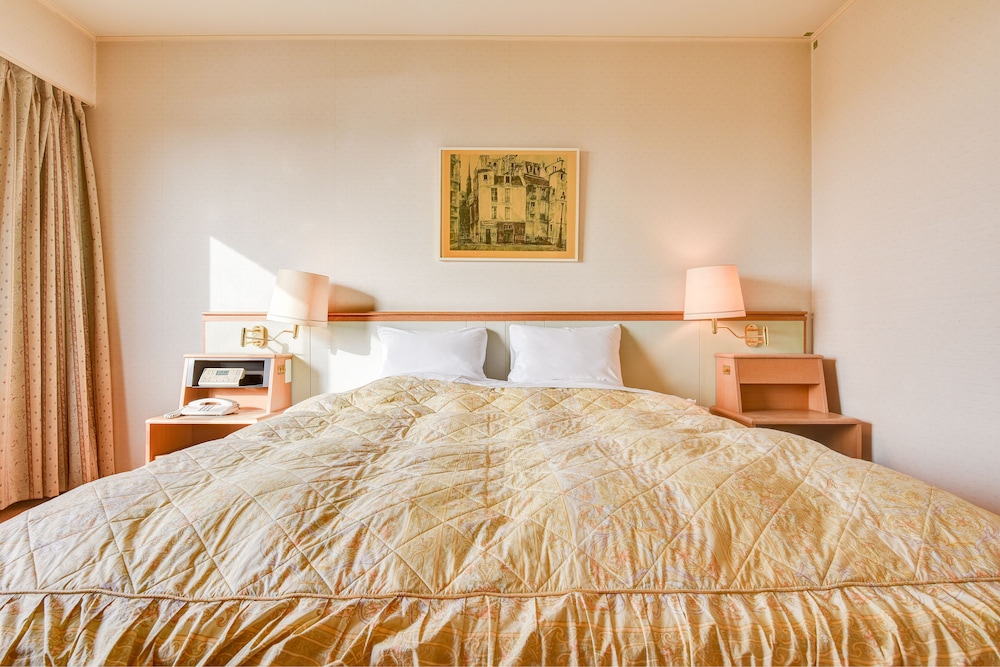 ダイヤモンド片山津温泉ソサエティ 小松