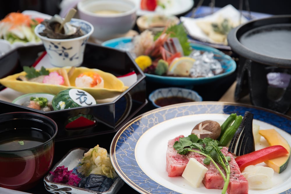 ダイヤモンド片山津温泉ソサエティ 小松