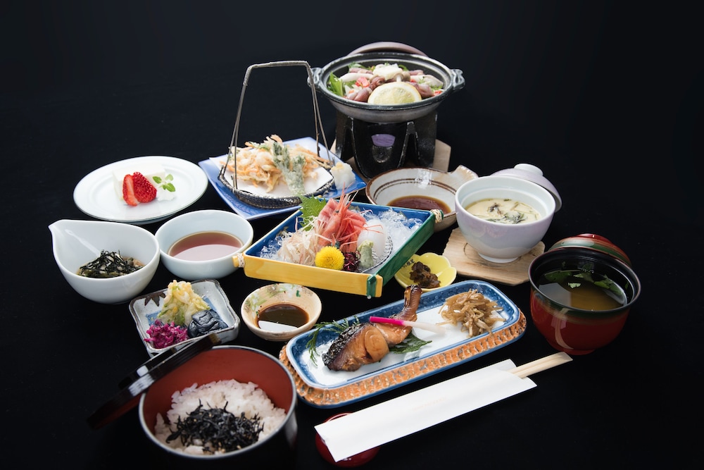 ダイヤモンド片山津温泉ソサエティ 小松