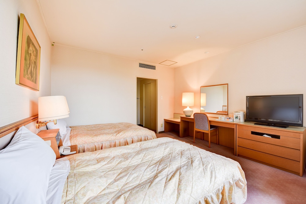 ダイヤモンド片山津温泉ソサエティ 小松