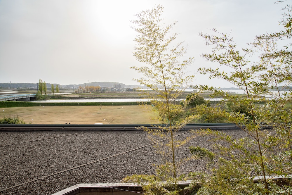 ダイヤモンド片山津温泉ソサエティ 小松