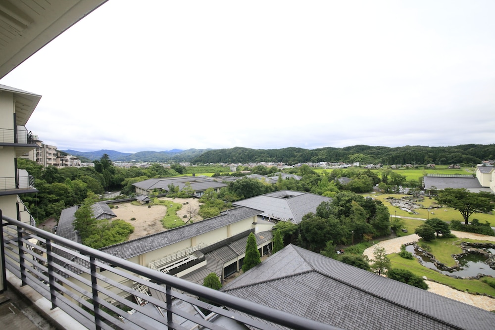 山代温泉みやびの宿 加賀百万石 小松