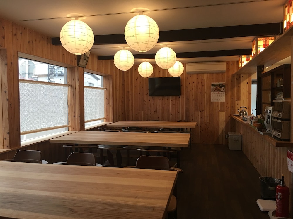 B&B ネアガリ 小松