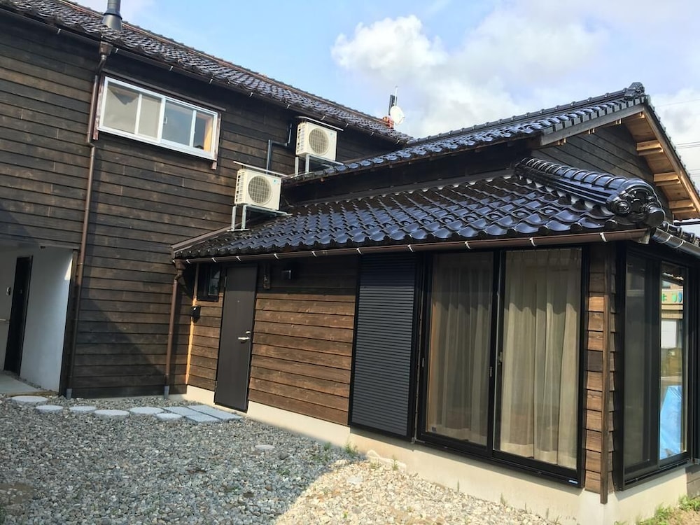 B&B ネアガリ 小松