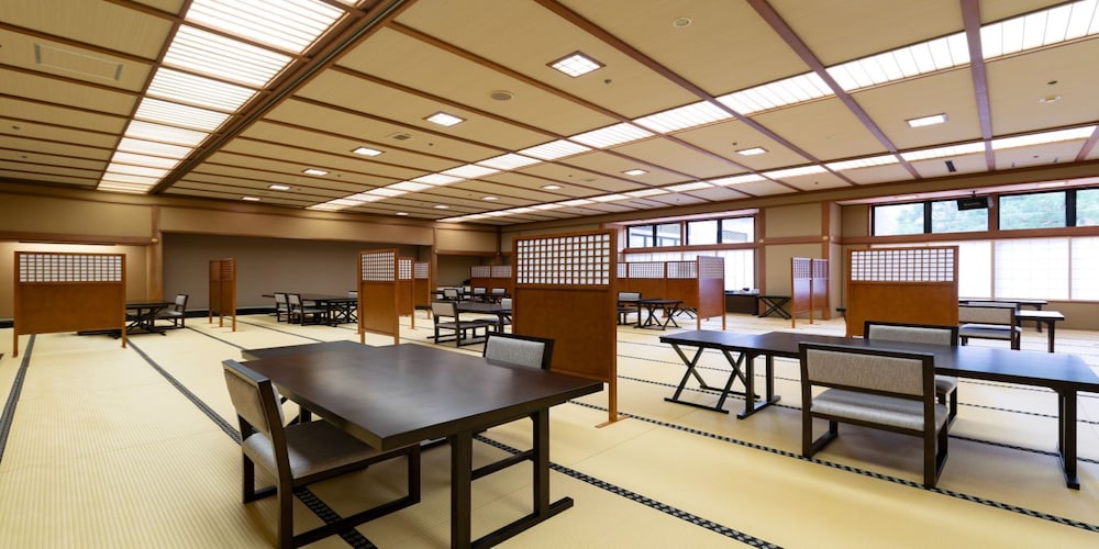 山中温泉 花つばき 小松