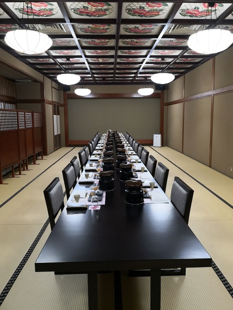 山中温泉 花つばき 小松