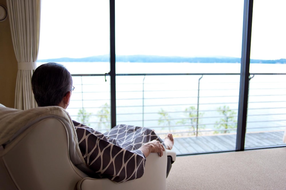 加賀屋別邸 松乃碧 小松