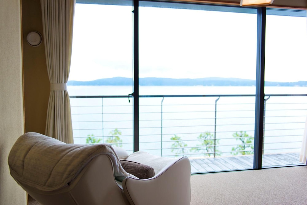 加賀屋別邸 松乃碧 小松