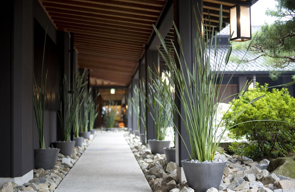 加賀屋別邸 松乃碧 小松