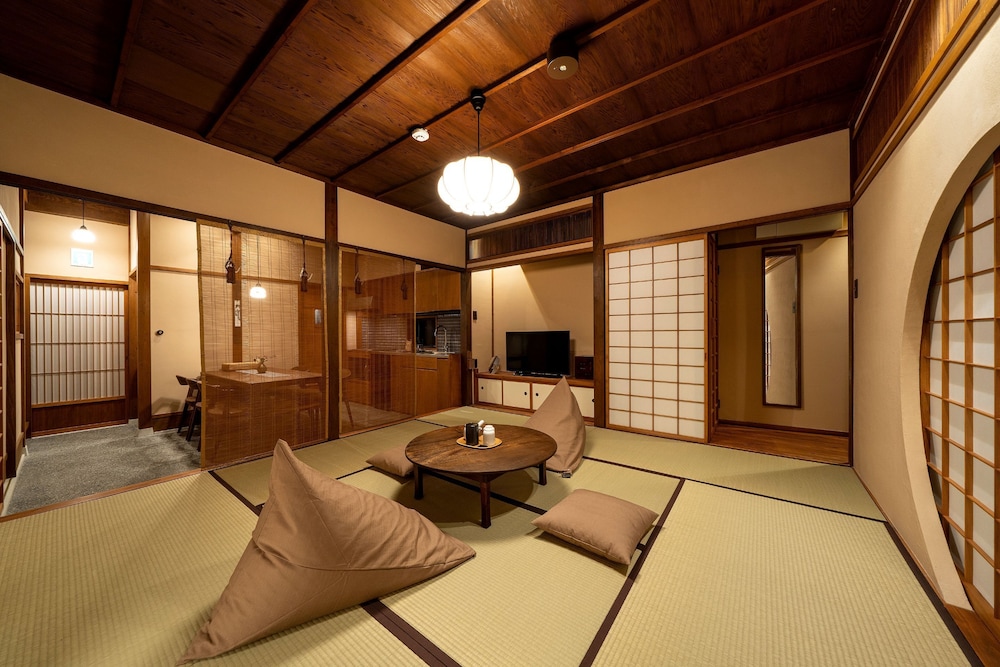 くろほろ MACHIYA HOUSE 小松