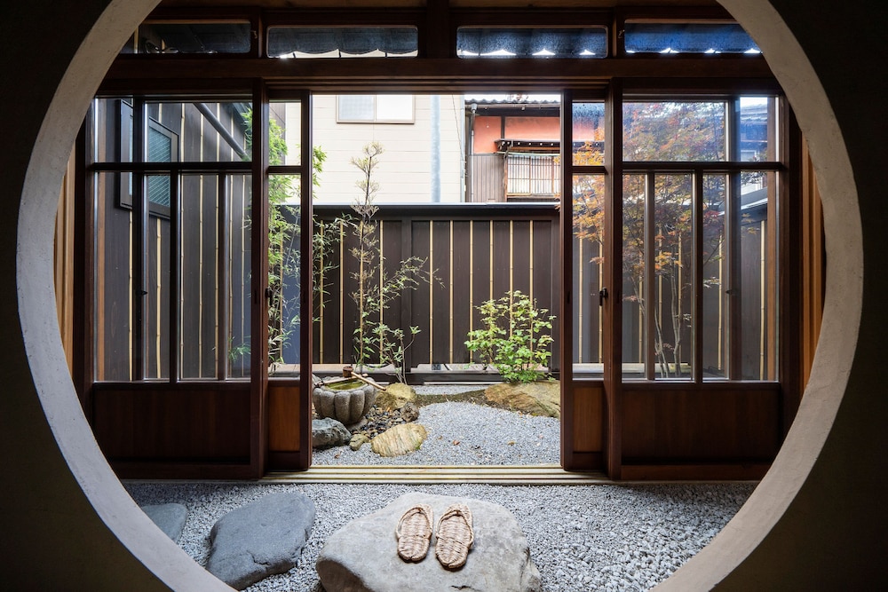 くろほろ MACHIYA HOUSE 小松