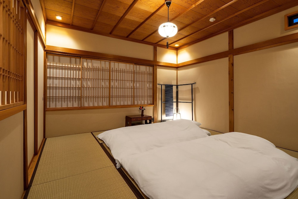 くろほろ MACHIYA HOUSE 小松