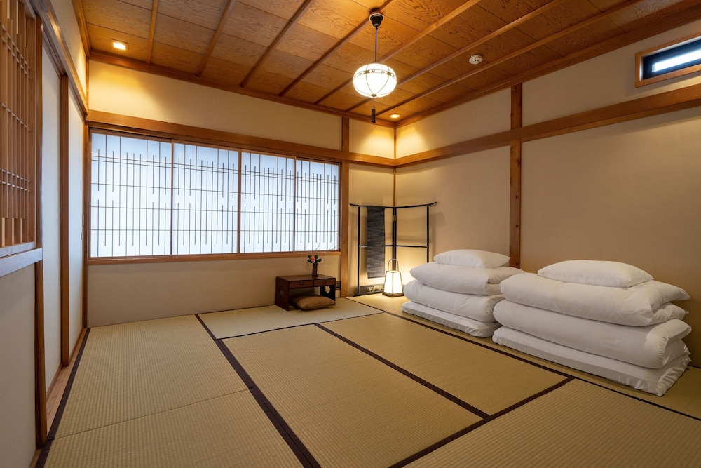 くろほろ MACHIYA HOUSE 小松