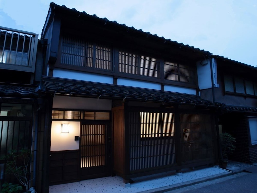 金澤町家 いぬい庵 小松