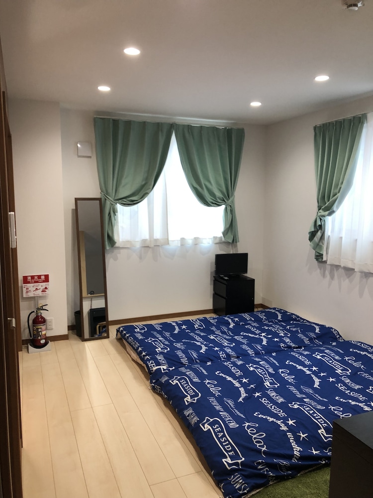金澤八旅　金色 小松