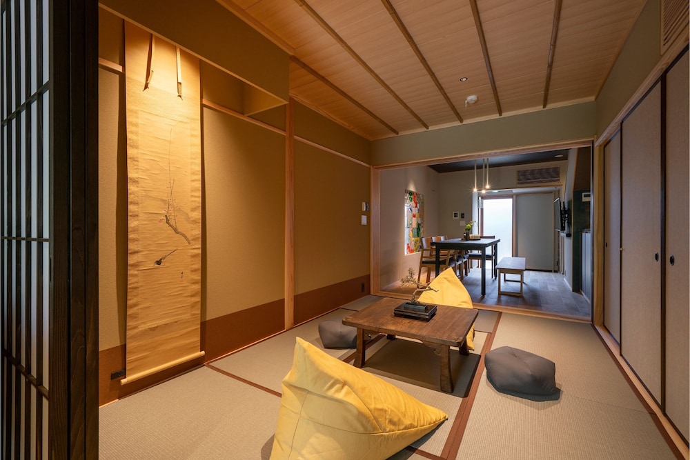 SHIORI MACHIYA HOLIDAY HOUSE 小松