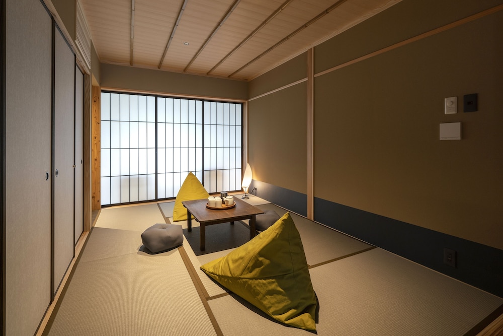SHIORI MACHIYA HOLIDAY HOUSE 小松