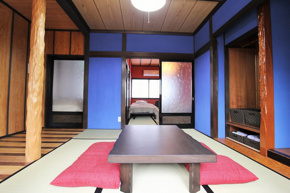 KANAZAWA SMALL RYOKAN NOMURA 小松