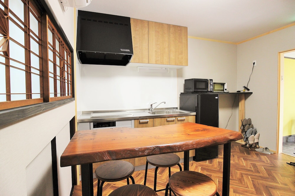 KANAZAWA SMALL RYOKAN NOMURA 小松