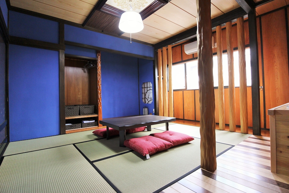 KANAZAWA SMALL RYOKAN NOMURA 小松