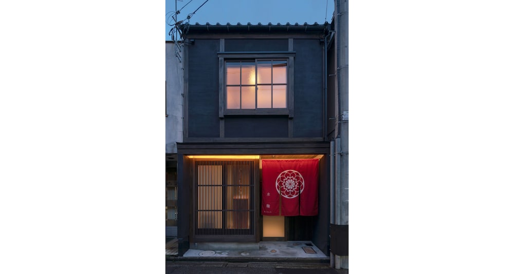 水鞠 小松