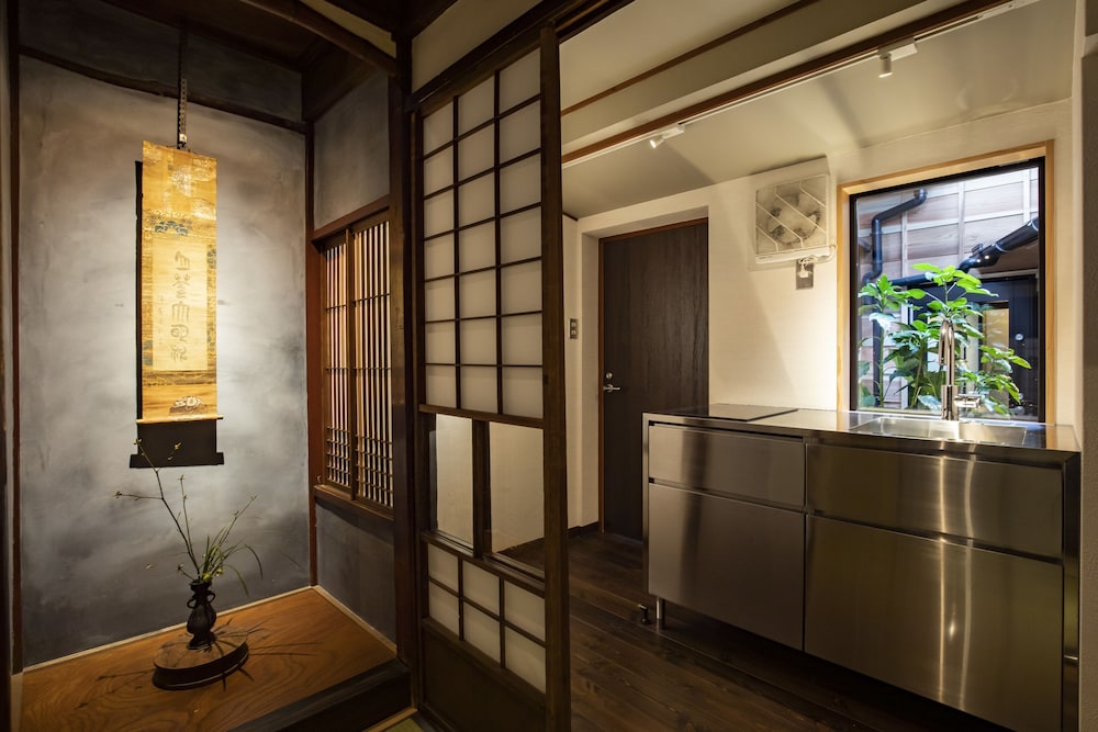 金沢町家 兼六 小松