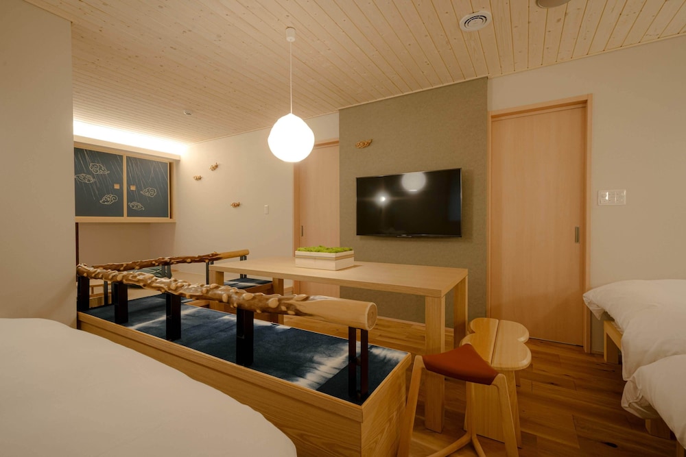 SO, KANAZAWA 小松