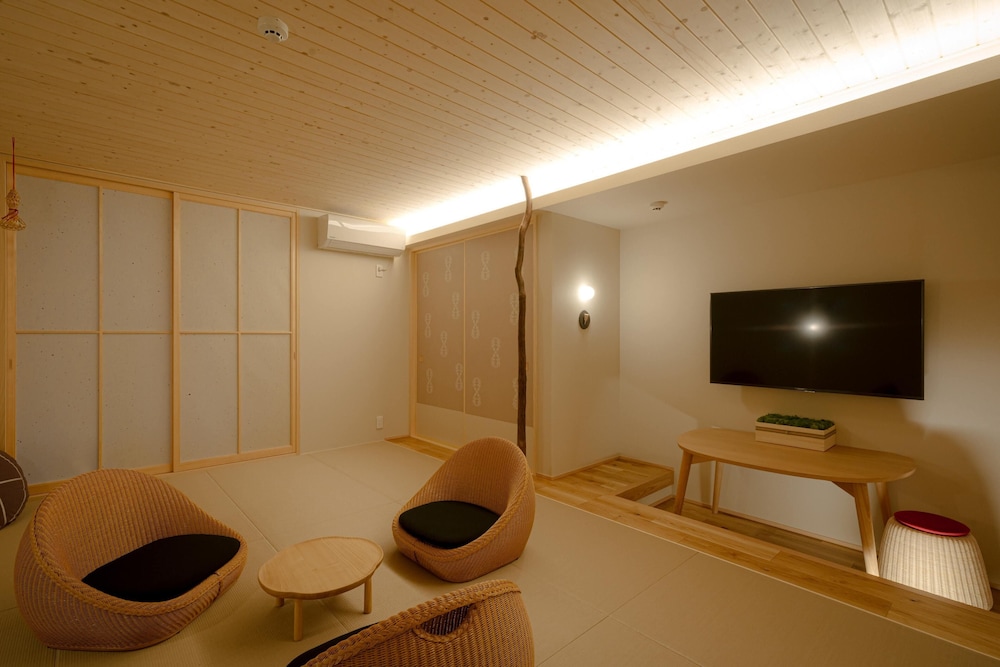SO, KANAZAWA 小松