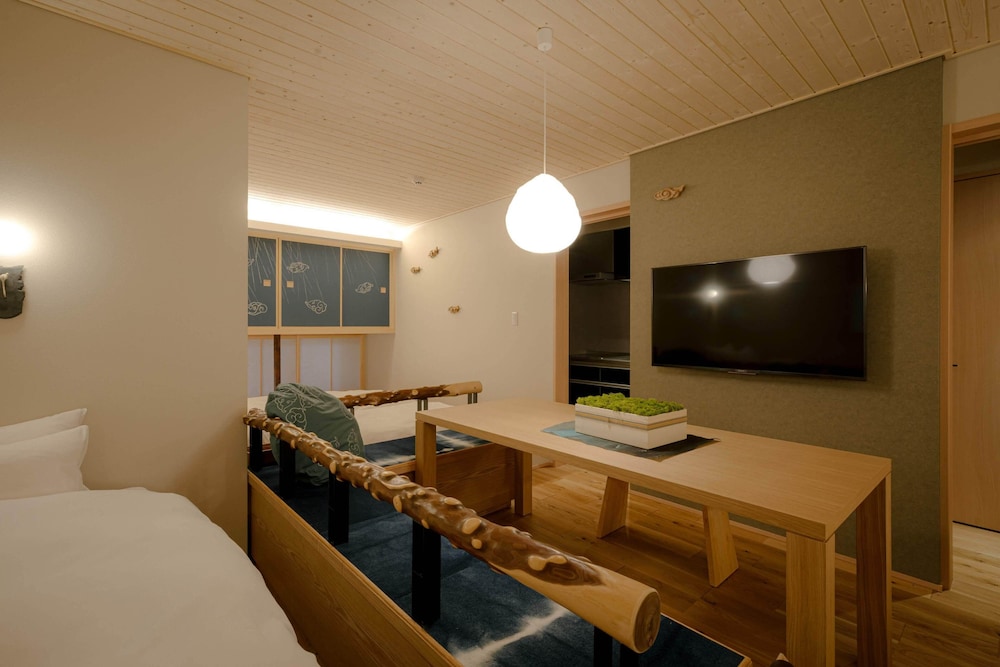 SO, KANAZAWA 小松