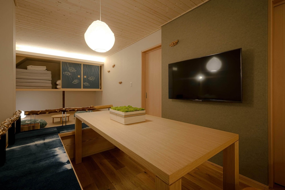 SO, KANAZAWA 小松