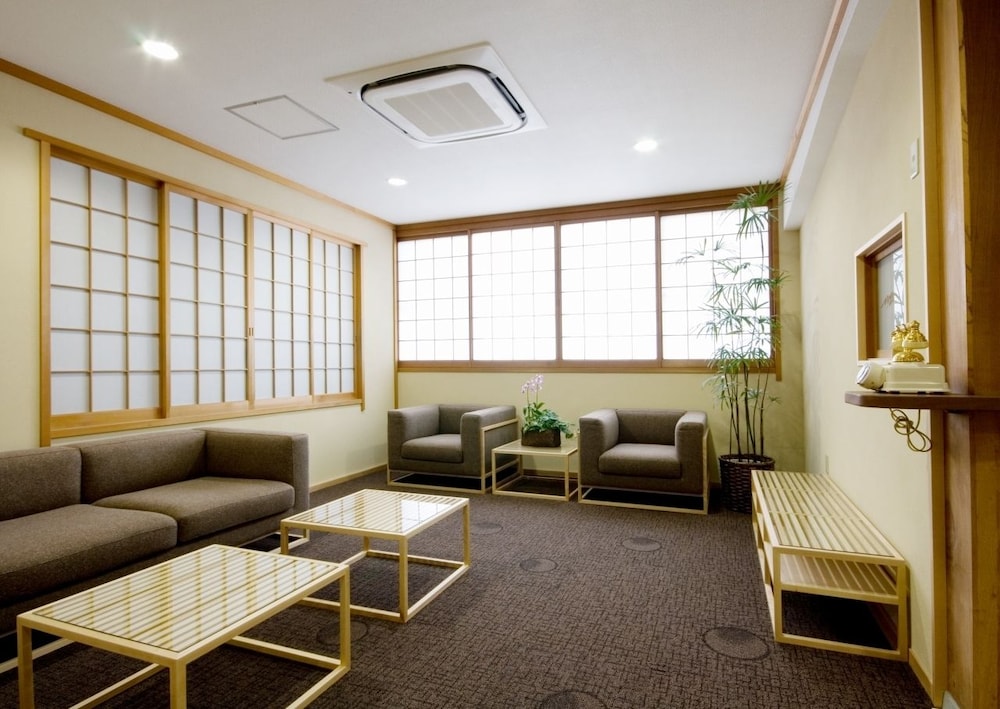 金沢の宿　由屋るる犀々 小松