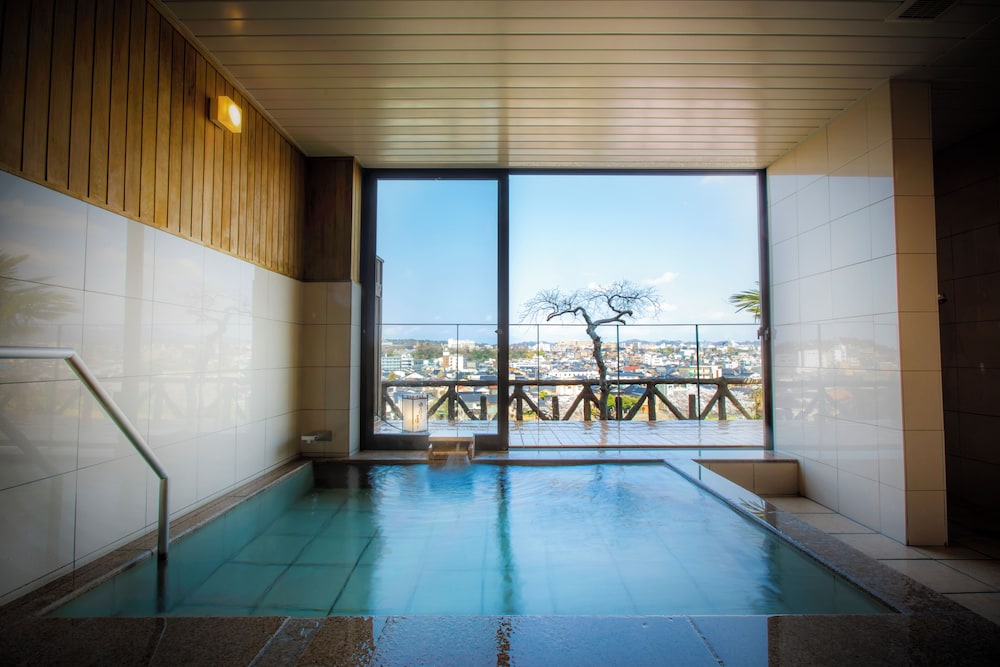 金沢の宿　由屋るる犀々 小松