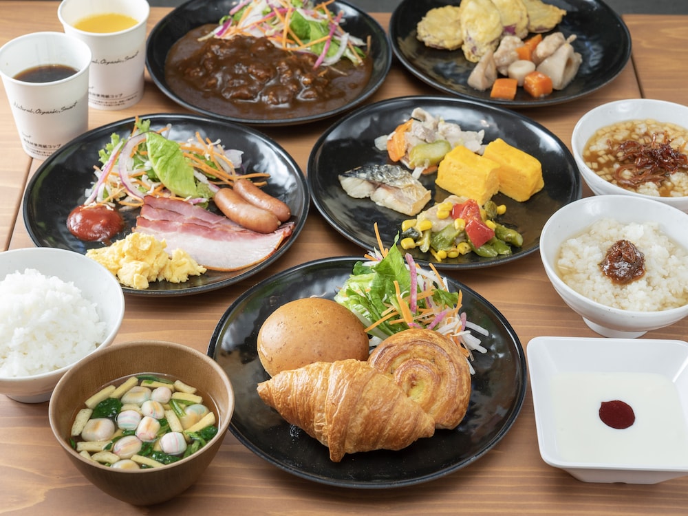 スーパーホテル PREMIER 金沢駅東口 小松