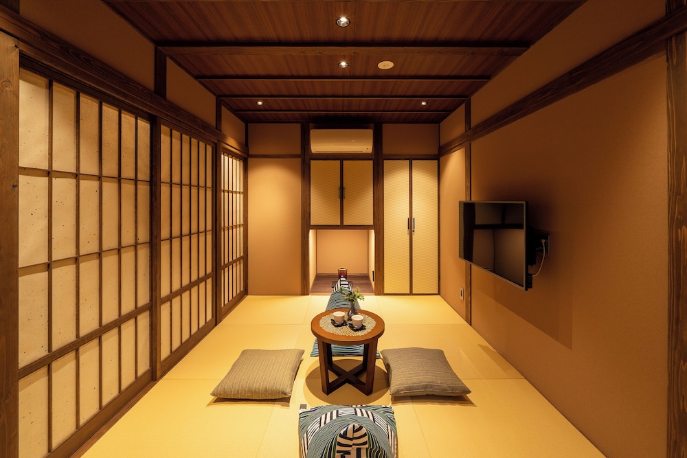 KAGABI MACHIYA HOUSE 小松