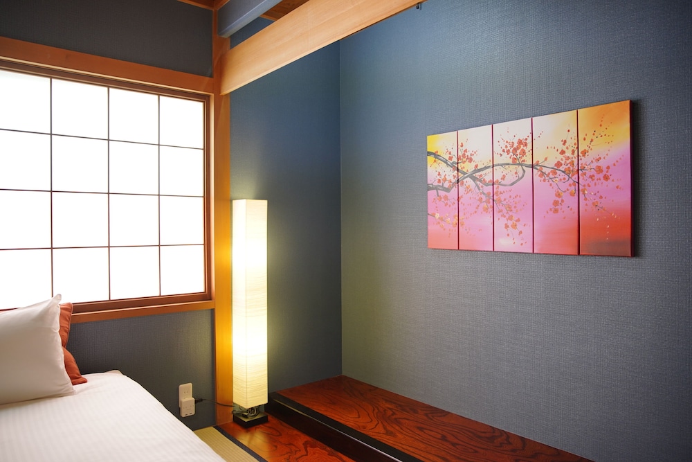 KANAZAWA STACY ANNEX 小松