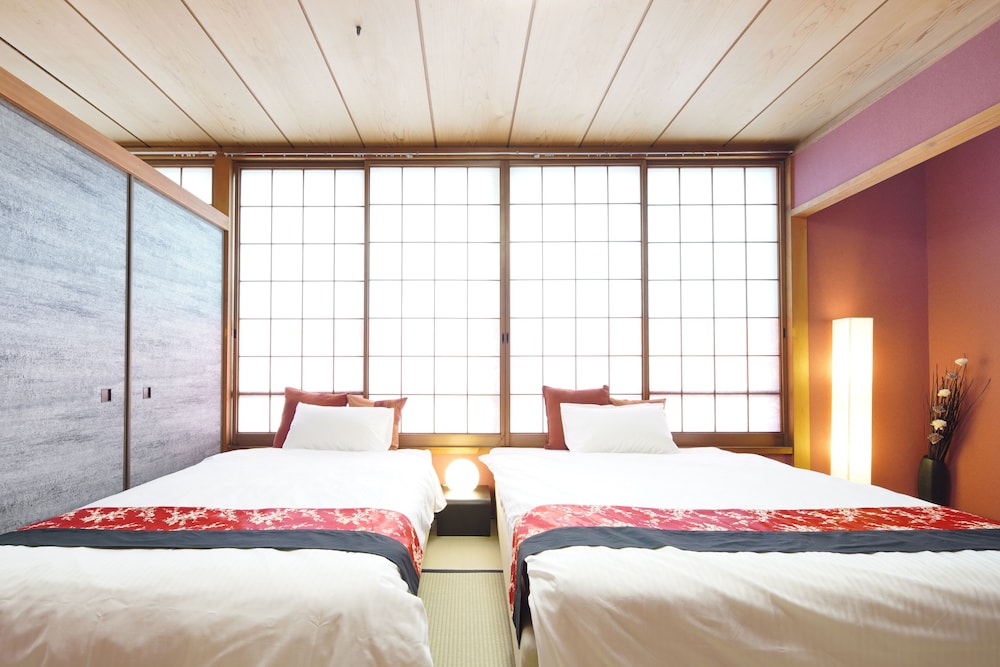 KANAZAWA STACY ANNEX 小松
