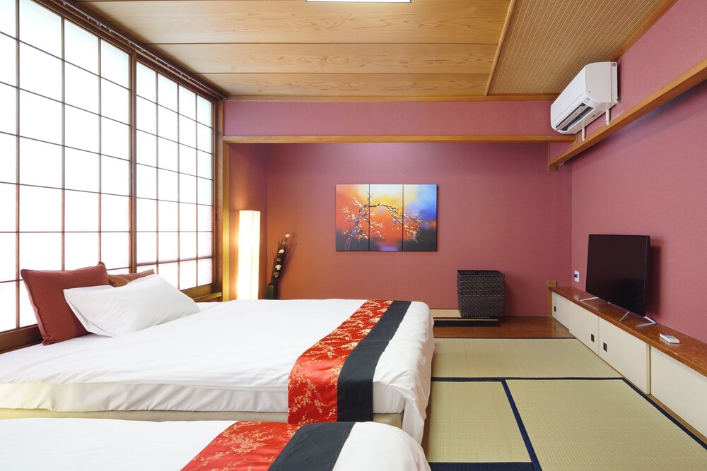 KANAZAWA STACY ANNEX 小松