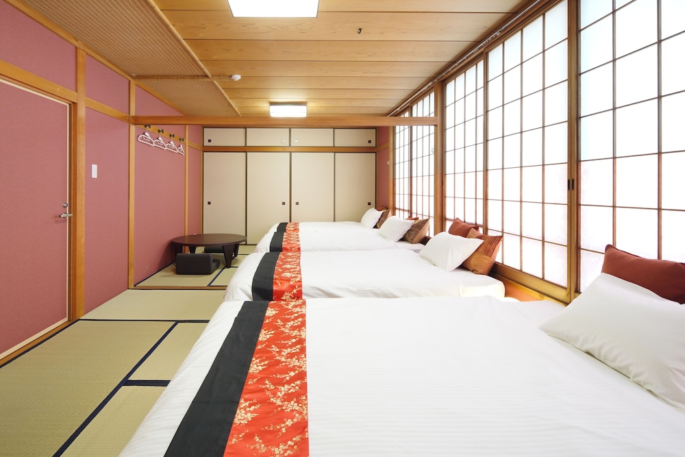 KANAZAWA STACY ANNEX 小松
