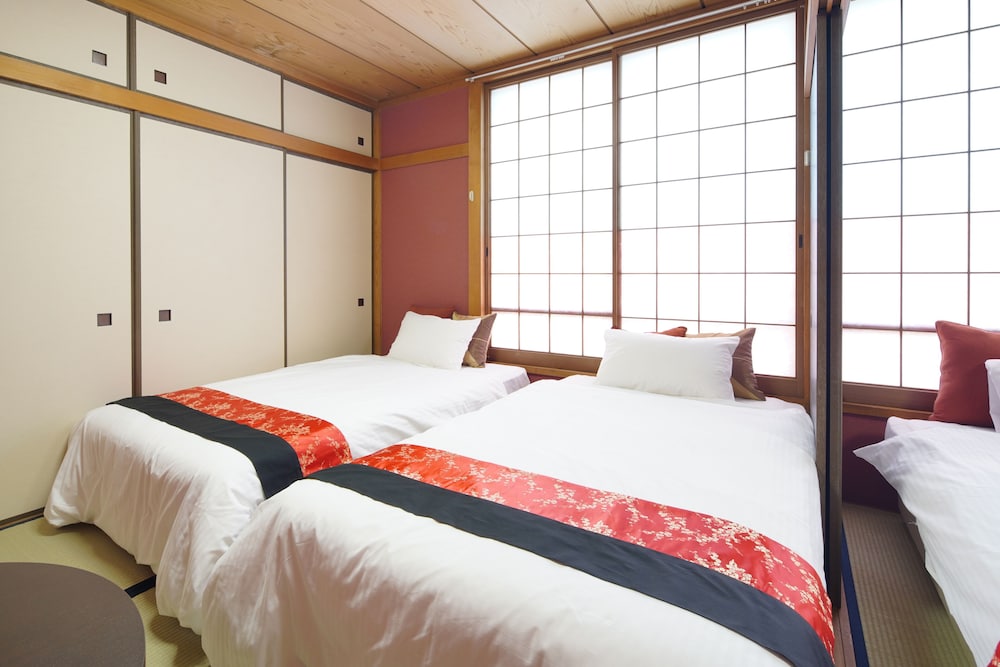 KANAZAWA STACY ANNEX 小松
