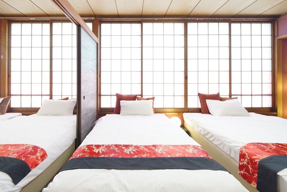 KANAZAWA STACY ANNEX 小松