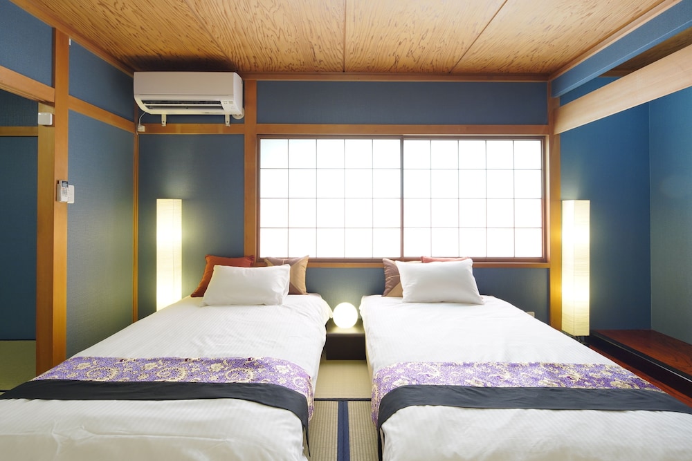 KANAZAWA STACY ANNEX 小松