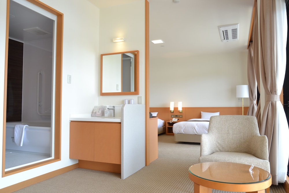 能登牡蠣の宿 キャッスル真名井 小松