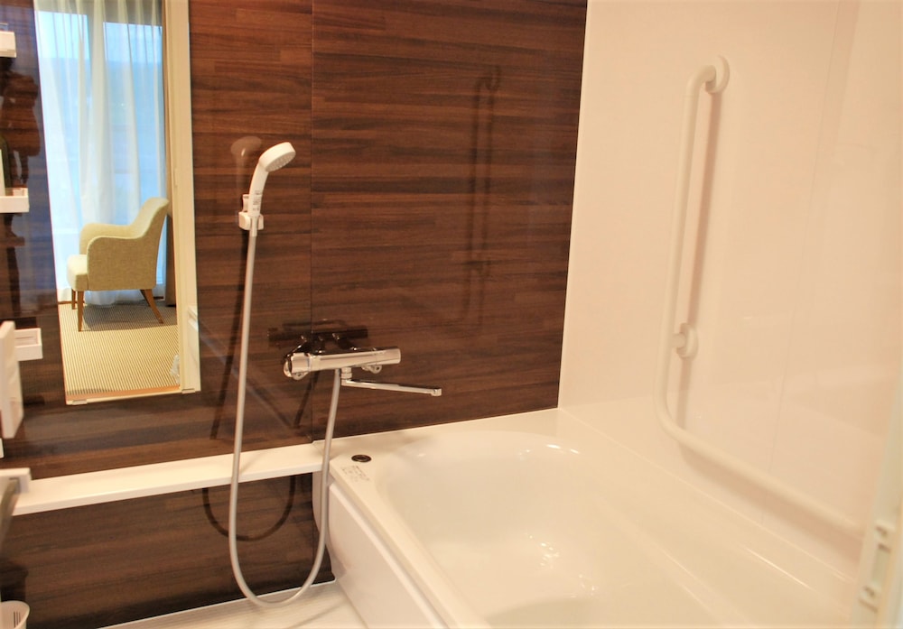 能登牡蠣の宿 キャッスル真名井 小松