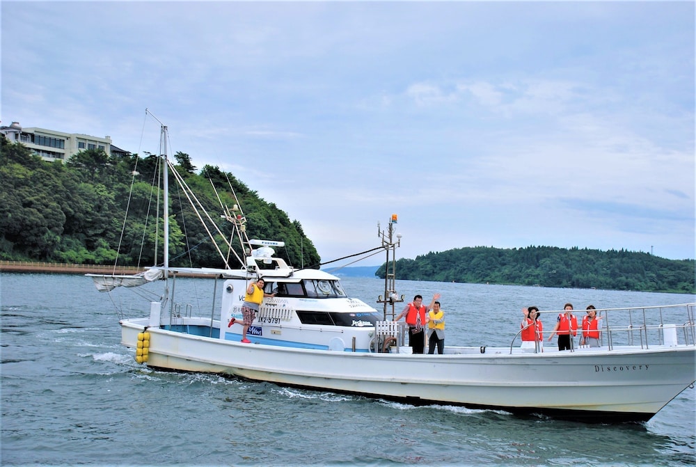 能登牡蠣の宿 キャッスル真名井 小松