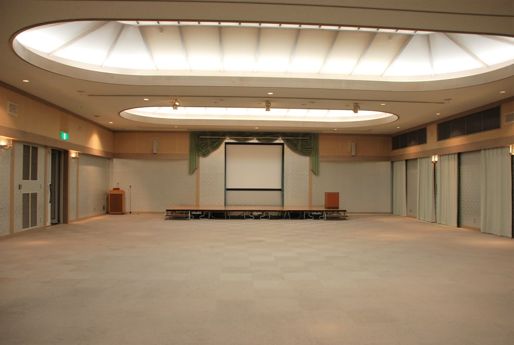 能登牡蠣の宿 キャッスル真名井 小松