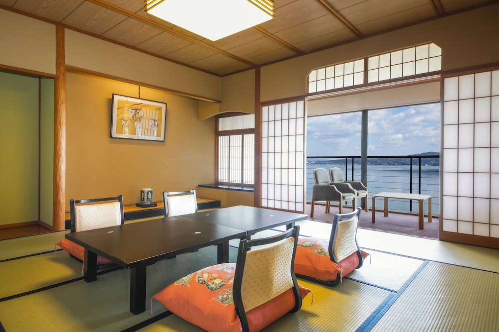 宿守屋寿苑 小松