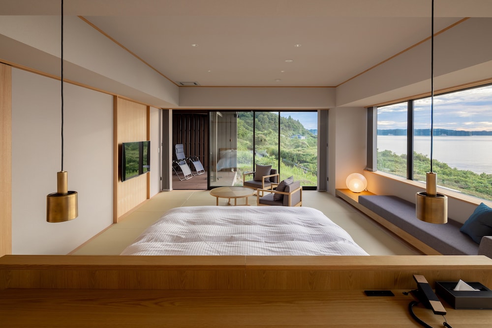 一能登島 HITOTSU NOTOJIMA 小松