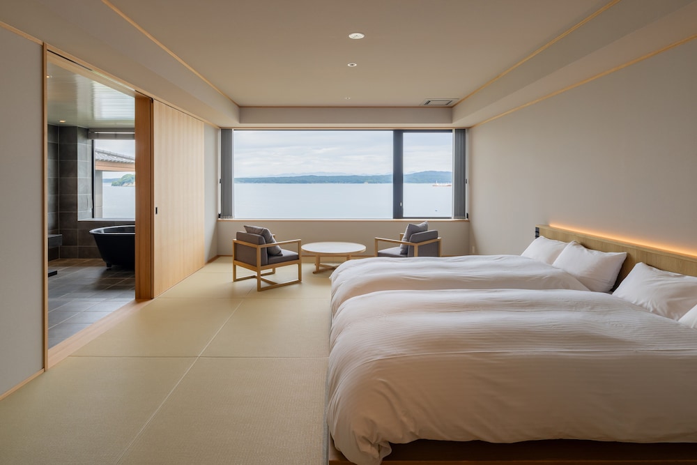 一能登島 HITOTSU NOTOJIMA 小松