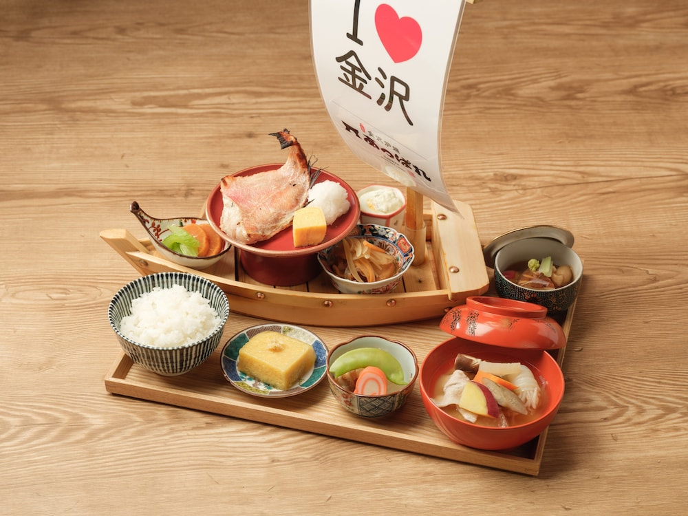 スマイルホテルプレミアム金沢東口駅前 小松