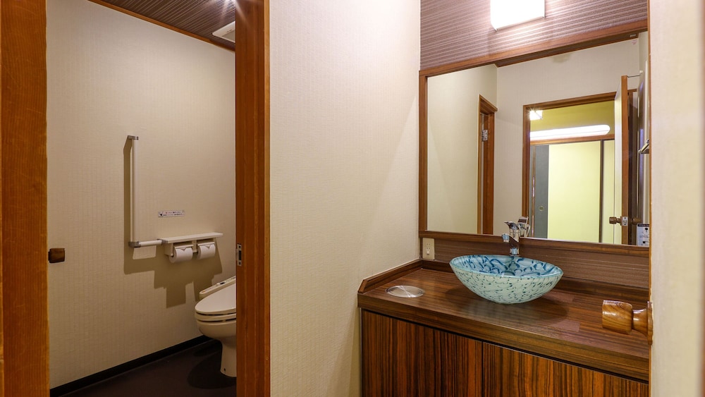 大江戸温泉物語 PREMIUM 山下家 小松